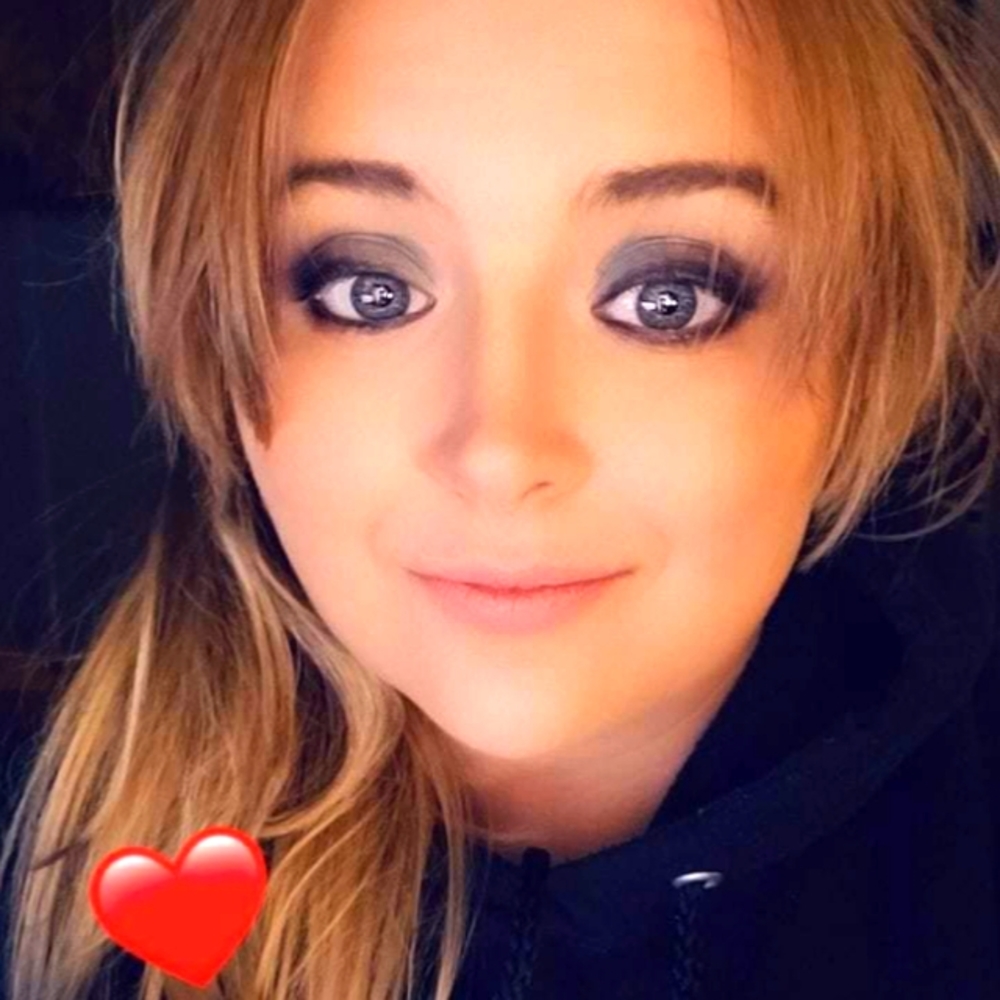 Meet your Posher, Kassie